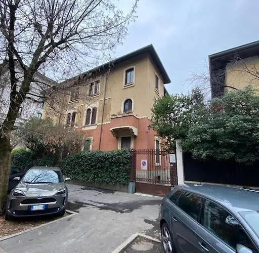 La Chic Maison De Milan